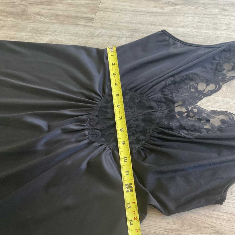 Vanity Fair Vintage Black Lace-Trim Satin Slip Nightgown Dress Size Large - Picture 7 of 14